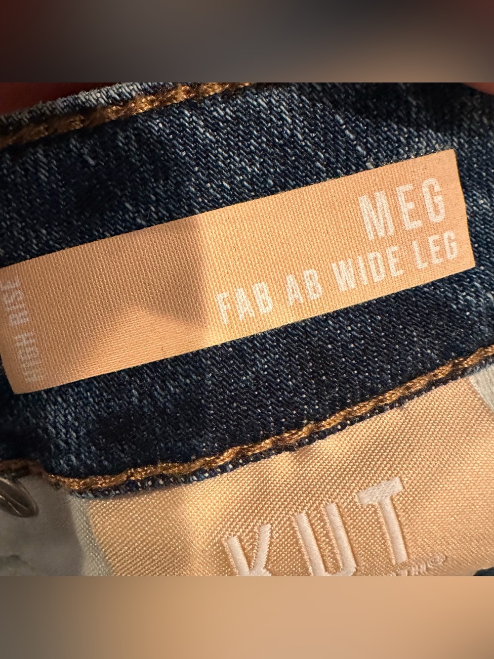 Kut from the Kloth Meg Fab Ab Wide-Leg Crop Jeans in Mid-Dark Blue Size 8P - Picture 8 of 10